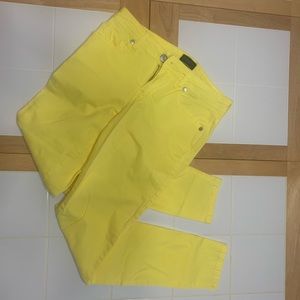 Celebrity pink skinny jeans size 5/27